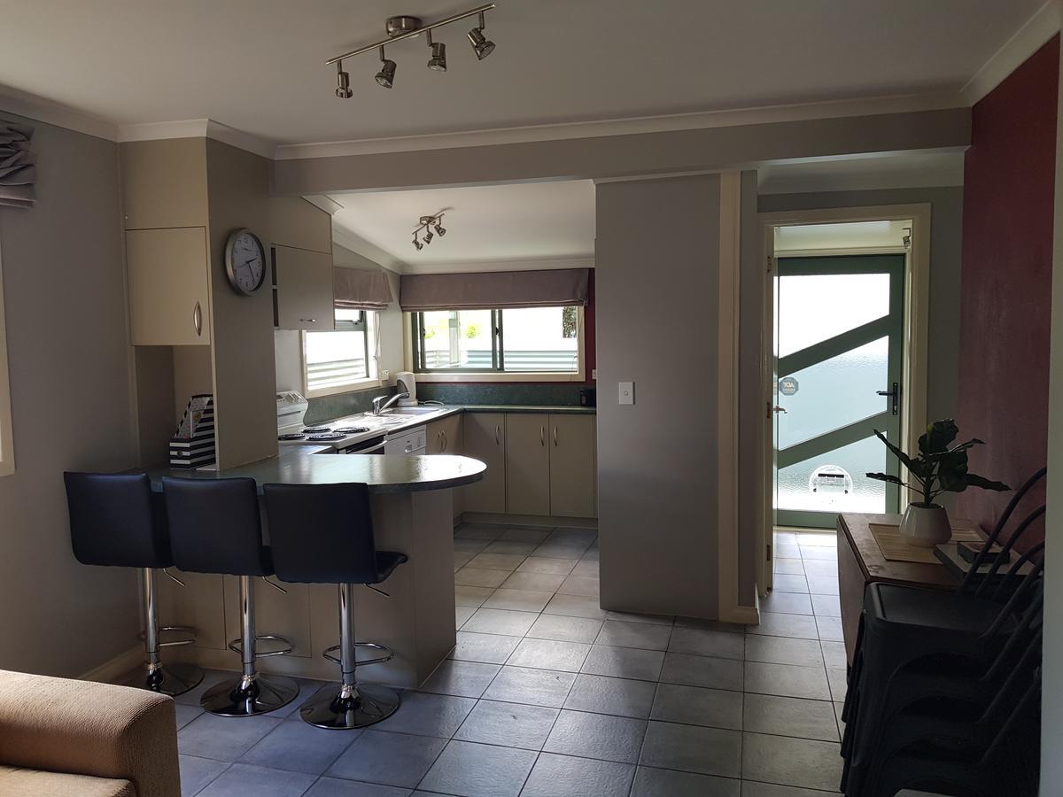 Central Taupo Townhouse Εξωτερικό φωτογραφία